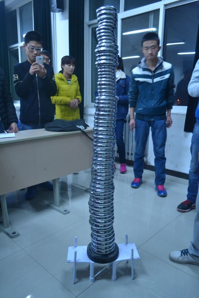 14101740e5ca.jpg